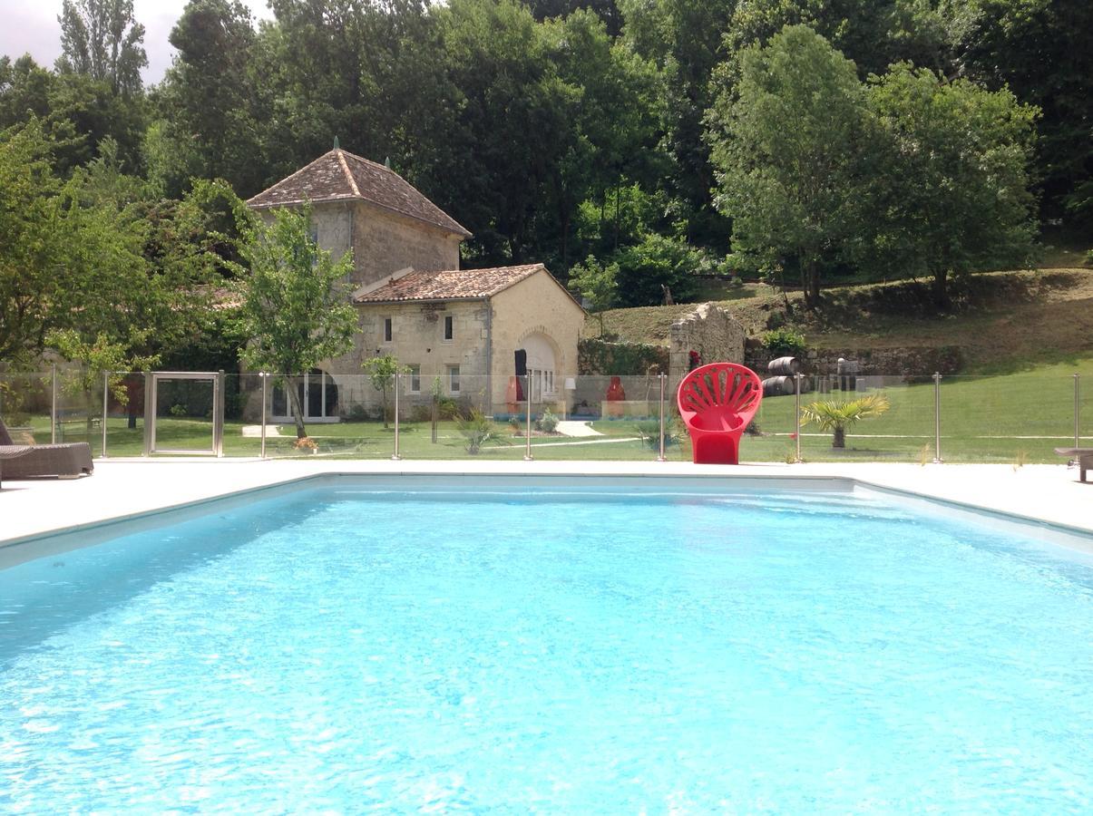 Chateau De Courtebotte Saint-Jean-de-Blaignac Luaran gambar